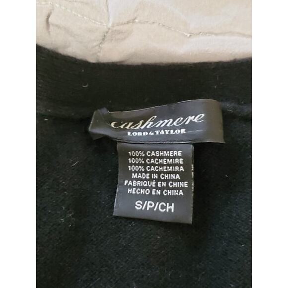 Lord & Taylor 100% Cashmere Sleeveless Cardigan Vest Women’s S Button Front - Picture 2 of 10